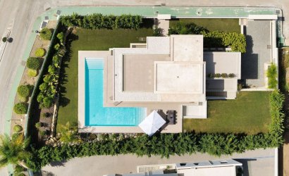 Herverkoop - Villa -
Nueva Andalucía - Costa del Sol