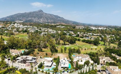 Herverkoop - Villa -
Nueva Andalucía - Costa del Sol