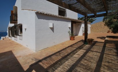 Herverkoop - Villa -
Moraira - Benimeit