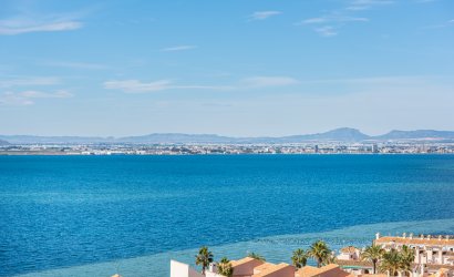 Resale - Apartment -
La Manga del Mar Menor