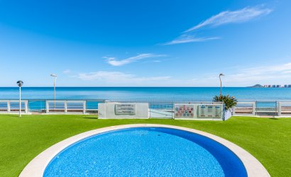 Resale - Apartment -
La Manga del Mar Menor