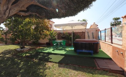 Revente - Villa -
Torrevieja - Chaparral