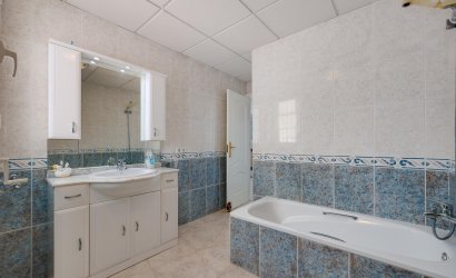 Revente - Apartment -
Torrevieja - Costa Blanca