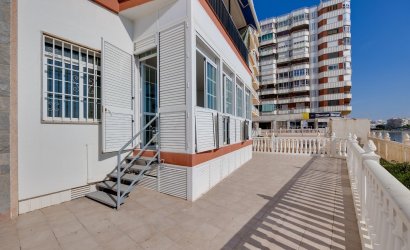 Revente - Apartment -
Torrevieja - Costa Blanca