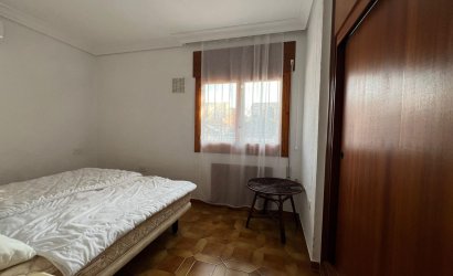 Herverkoop - Villa -
Orihuela Costa - Campoamor