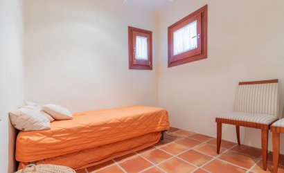 Resale - Villa -
Moraira - El Portet