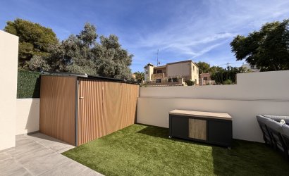 Resale - Villa -
Villamartin - Costa Blanca