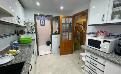 Herverkoop - Town House -
Guardamar del Segura - Costa Blanca