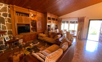 Herverkoop - Villa -
Petrer