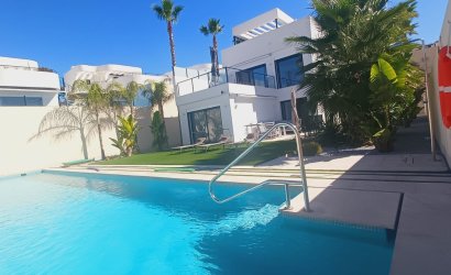 Resale - Villa -
San Fulgencio - La Marina