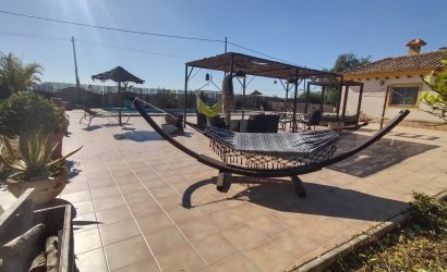 Herverkoop - Villa -
Avileses - Inland