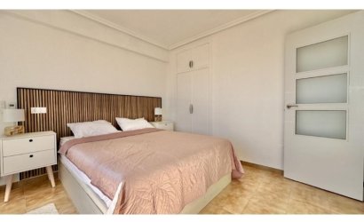 Herverkoop - Penthouse -
Torrevieja - Costa Blanca