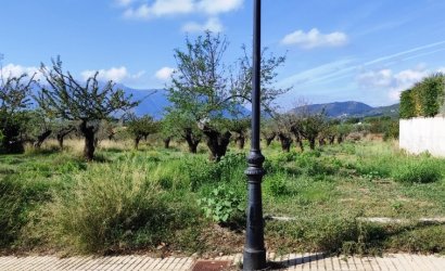 Revente - Land -
Gaianes