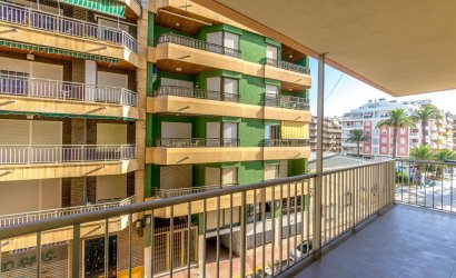 Herverkoop - Apartment -
Torrevieja - Playa del Cura