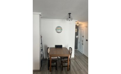 Revente - Apartment -
Torrevieja - Centro