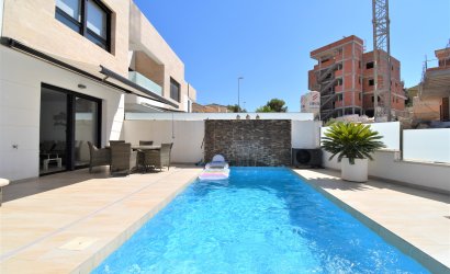 Revente - Villa -
Orihuela Costa - Villamartín