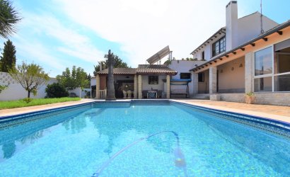 Herverkoop - Villa -
Orihuela Costa - Villamartin