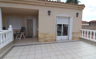 Herverkoop - Villa -
Algorfa - Lomas de La Juliana