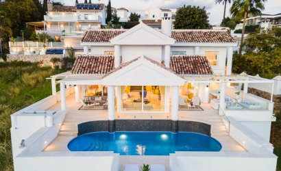 Herverkoop - Villa -
Marbella - Nueva Andalucía