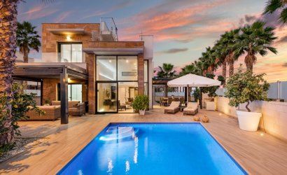 Herverkoop - Villa -
Cabo Roig - Costa Blanca