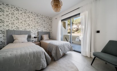 Resale - Townhouse -
Marbella - Nueva Andalucía