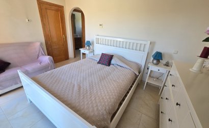 Reventa - Villa -
Vinuela - Inland