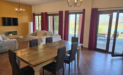 Reventa - Villa -
Vinuela - Inland