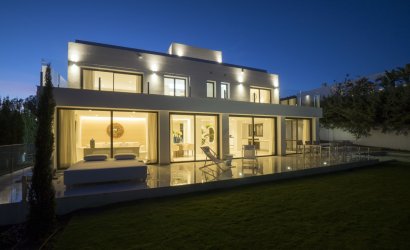 Herverkoop - Villa -
Marbella - Nueva Andalucía