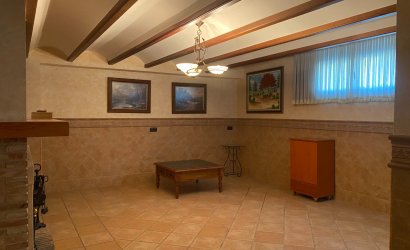 Herverkoop - Villa -
Elda