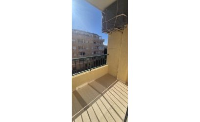 Herverkoop - Apartment -
Torrevieja - La Mata Pueblo
