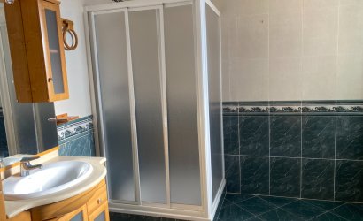 Herverkoop - Villa -
Elda