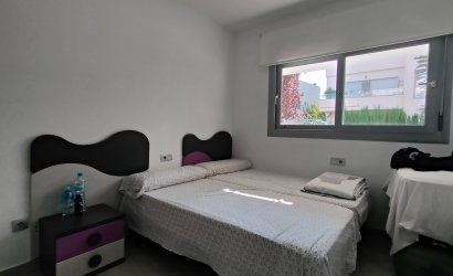 Resale - Apartment -
Torrevieja - La veleta