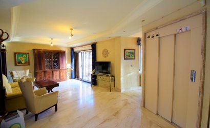 Resale - Villa -
Guardamar del Segura - El Moncayo