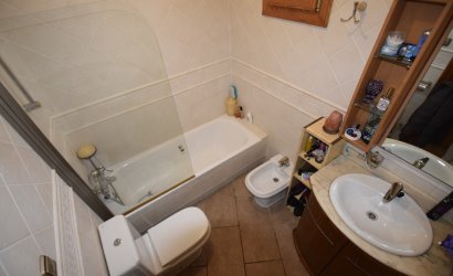 Resale - Villa -
Guardamar del Segura - El Moncayo