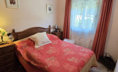 Reventa - Villa -
Vinuela - Inland