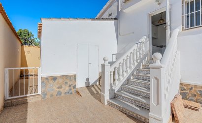 Herverkoop - Villa -
Ciudad Quesada - Costa Blanca