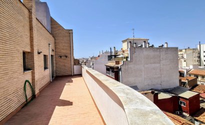 Resale - Commercial -
Torrevieja - Center