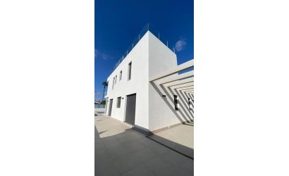 Herverkoop - Villa -
Torrevieja - Los Balcones