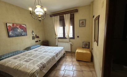 Revente - Villa -
San Miguel de Salinas - Inland