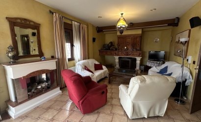 Revente - Villa -
San Miguel de Salinas - Inland