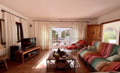 Resale - Villa -
Cabo Roig - Costa Blanca
