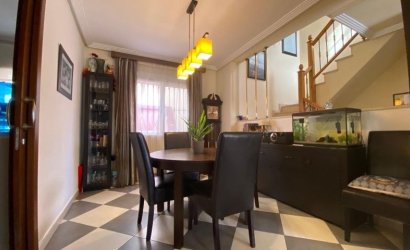 Revente - Villa -
Orihuela Costa - Costa Blanca