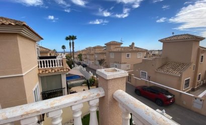 Revente - Villa -
Orihuela Costa - Costa Blanca