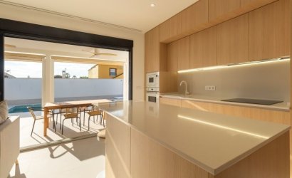 Herverkoop - Villa -
Torrevieja - Costa Blanca