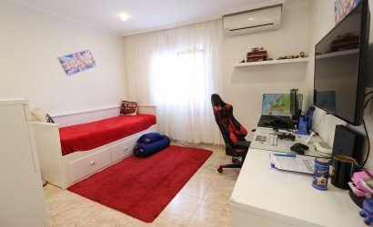 Revente - Villa -
Torrevieja - Costa Blanca