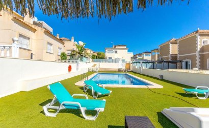 Herverkoop - Town House -
Orihuela Costa - Costa Blanca