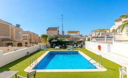 Herverkoop - Town House -
Orihuela Costa - Costa Blanca