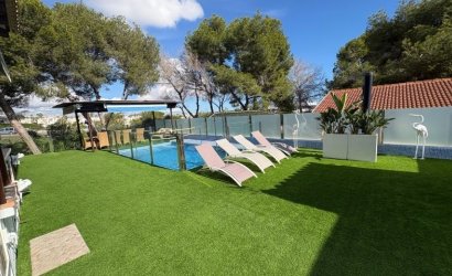 Reventa - Villa -
Orihuela Costa - Costa Blanca