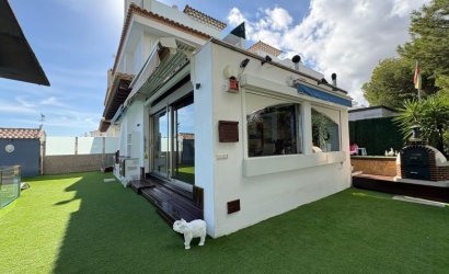 Reventa - Villa -
Orihuela Costa - Costa Blanca