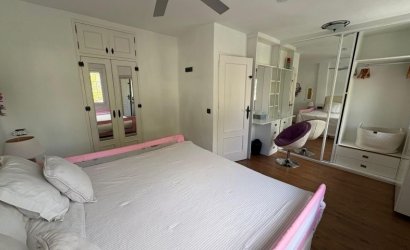 Reventa - Villa -
Orihuela Costa - Costa Blanca